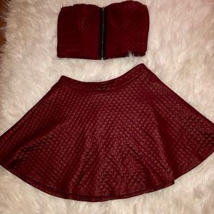 Outfit skirt and top like leather